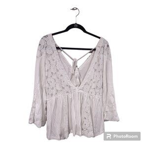 South Moon Under Juniper Blu White Long Sleeve Lace Top Size Small - 3FOR$25 -
